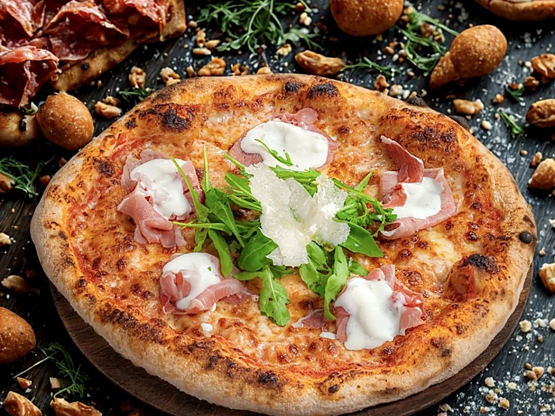 Ghio & Kosmo Pizza