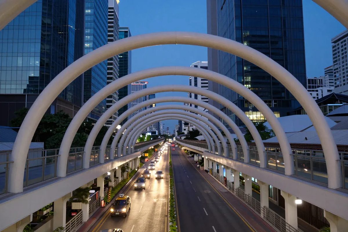 Chong Nonsi Skywalk